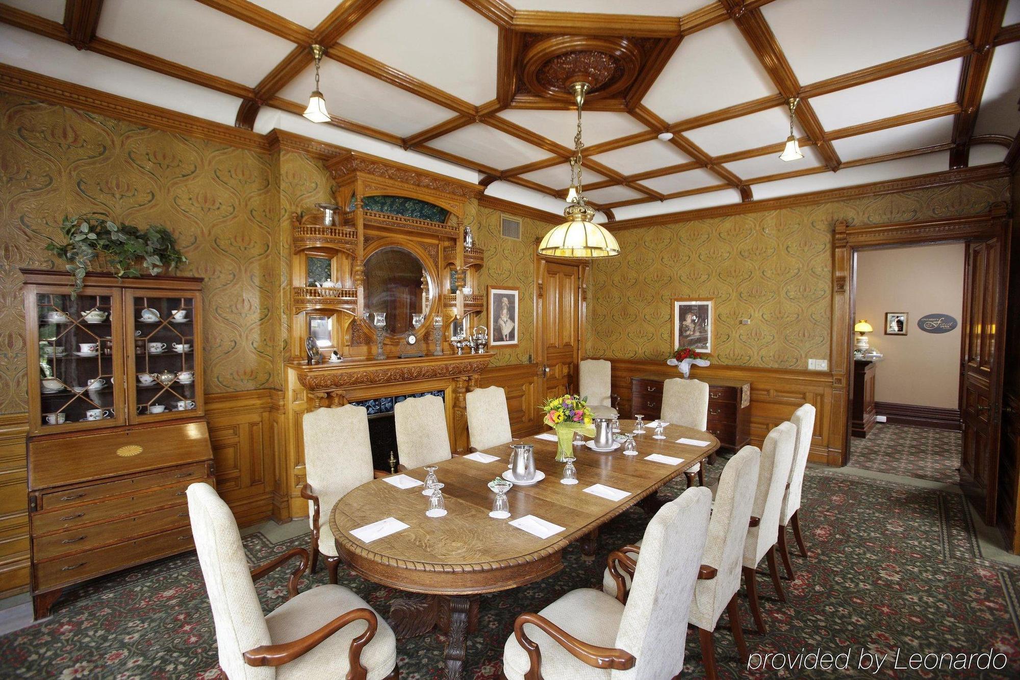 Idlewyld Inn & Spa Лондон Удобства фото